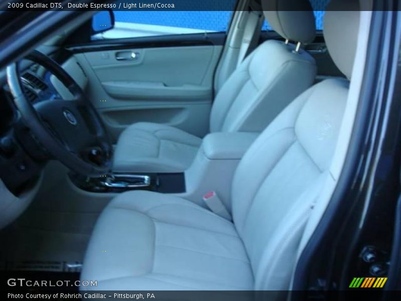 Double Espresso / Light Linen/Cocoa 2009 Cadillac DTS