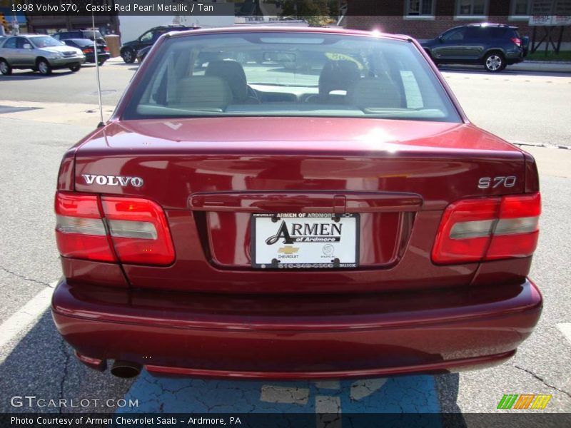Cassis Red Pearl Metallic / Tan 1998 Volvo S70