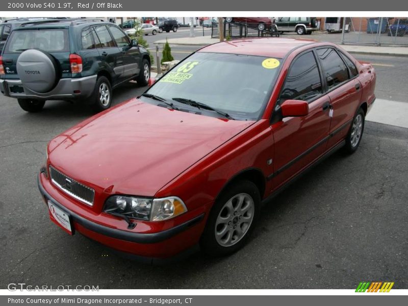 Red / Off Black 2000 Volvo S40 1.9T