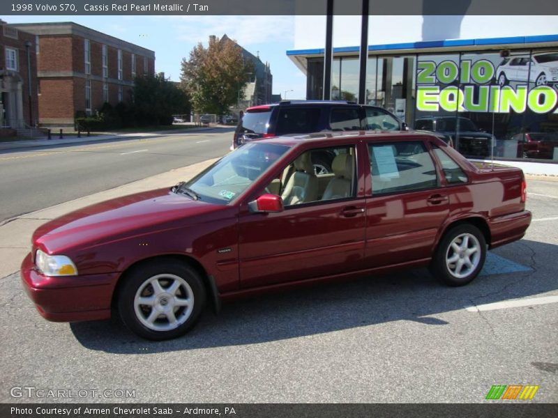 Cassis Red Pearl Metallic / Tan 1998 Volvo S70