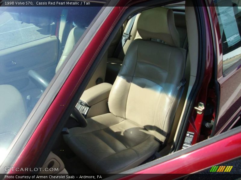 Cassis Red Pearl Metallic / Tan 1998 Volvo S70