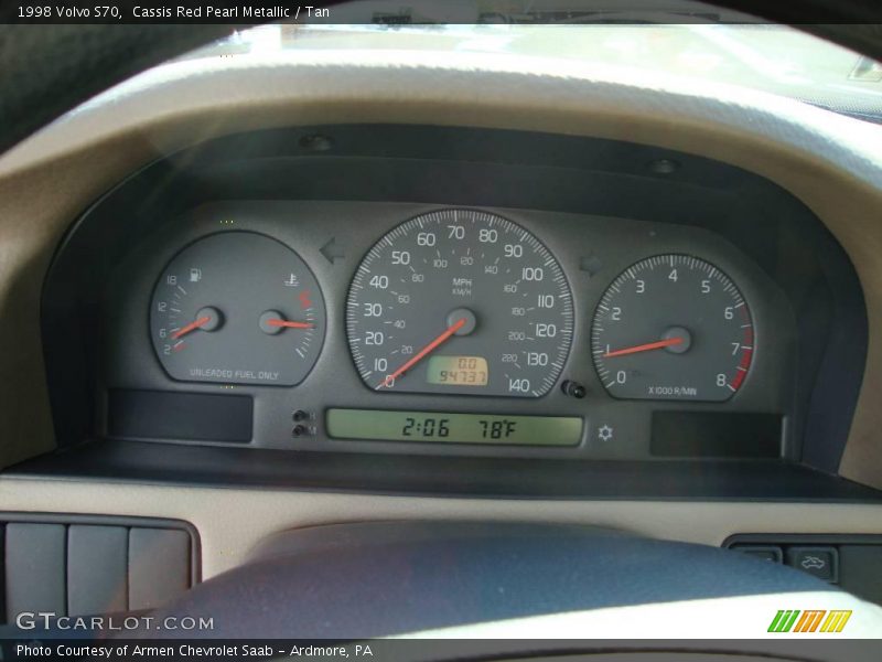 Cassis Red Pearl Metallic / Tan 1998 Volvo S70