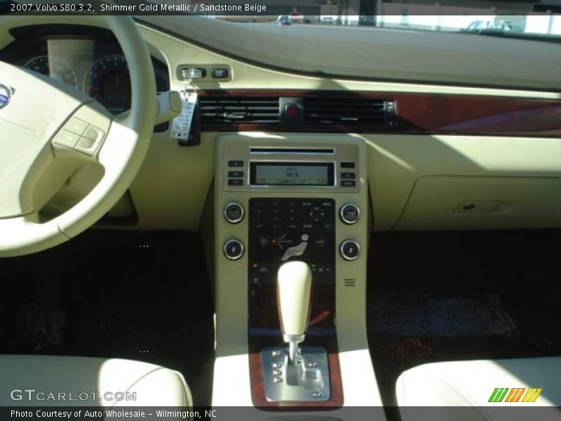 Shimmer Gold Metallic / Sandstone Beige 2007 Volvo S80 3.2