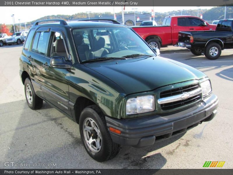 Medium Green Metallic / Medium Gray 2001 Chevrolet Tracker Hardtop 4WD