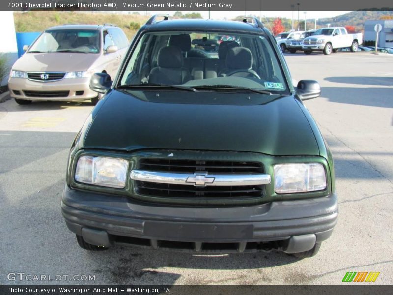 Medium Green Metallic / Medium Gray 2001 Chevrolet Tracker Hardtop 4WD