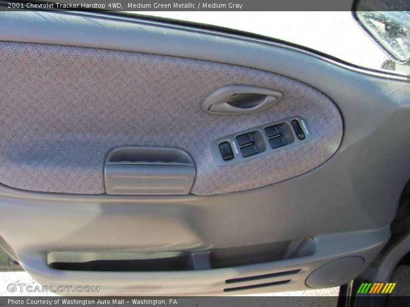 Medium Green Metallic / Medium Gray 2001 Chevrolet Tracker Hardtop 4WD