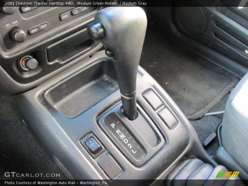 Medium Green Metallic / Medium Gray 2001 Chevrolet Tracker Hardtop 4WD