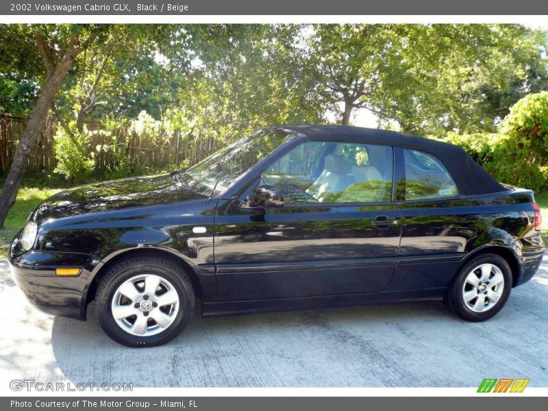 Black / Beige 2002 Volkswagen Cabrio GLX