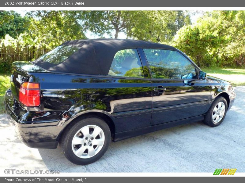 Black / Beige 2002 Volkswagen Cabrio GLX