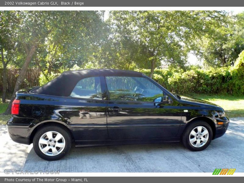 Black / Beige 2002 Volkswagen Cabrio GLX