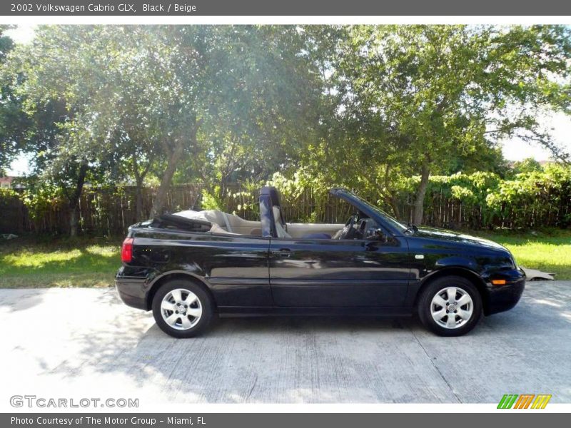 Black / Beige 2002 Volkswagen Cabrio GLX
