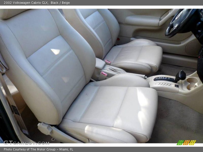 Black / Beige 2002 Volkswagen Cabrio GLX