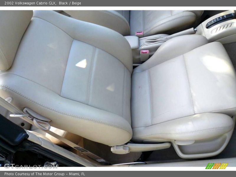 Black / Beige 2002 Volkswagen Cabrio GLX