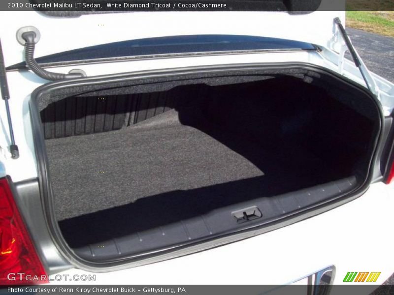 White Diamond Tricoat / Cocoa/Cashmere 2010 Chevrolet Malibu LT Sedan