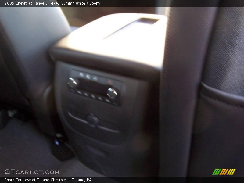 Summit White / Ebony 2009 Chevrolet Tahoe LT 4x4