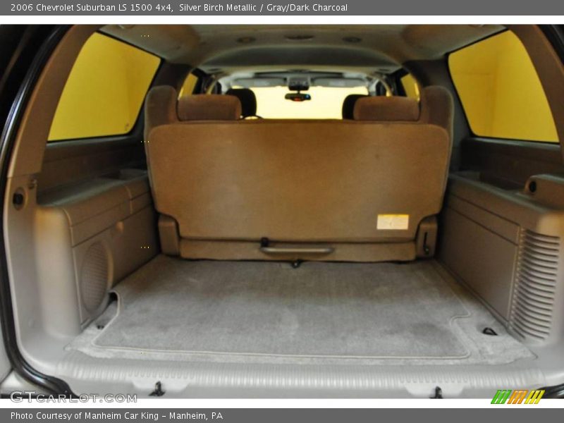 Silver Birch Metallic / Gray/Dark Charcoal 2006 Chevrolet Suburban LS 1500 4x4