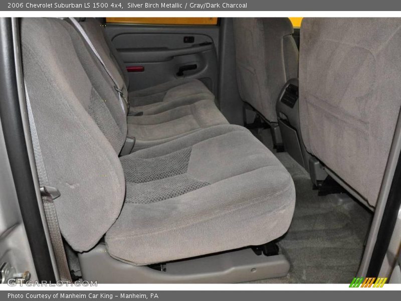 Silver Birch Metallic / Gray/Dark Charcoal 2006 Chevrolet Suburban LS 1500 4x4