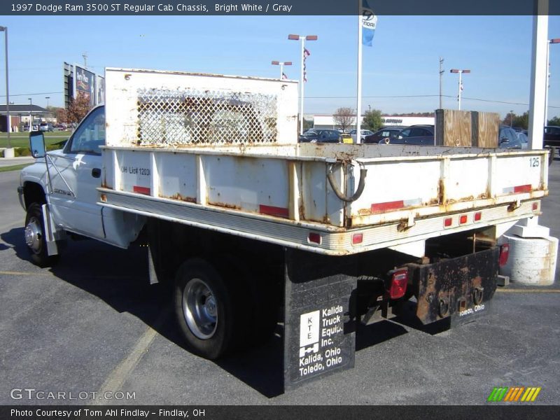 Bright White / Gray 1997 Dodge Ram 3500 ST Regular Cab Chassis