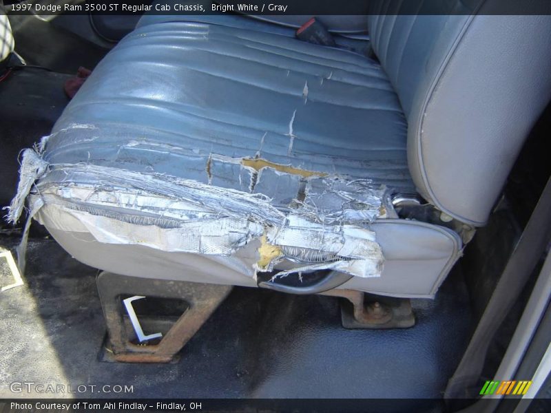 Bright White / Gray 1997 Dodge Ram 3500 ST Regular Cab Chassis