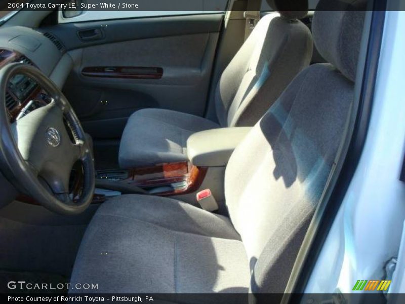 Super White / Stone 2004 Toyota Camry LE