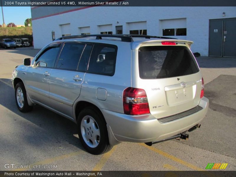 Millenium Silver Metallic / Ash 2004 Toyota Highlander Limited V6 4WD