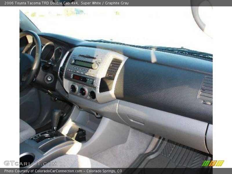 Super White / Graphite Gray 2006 Toyota Tacoma TRD Double Cab 4x4