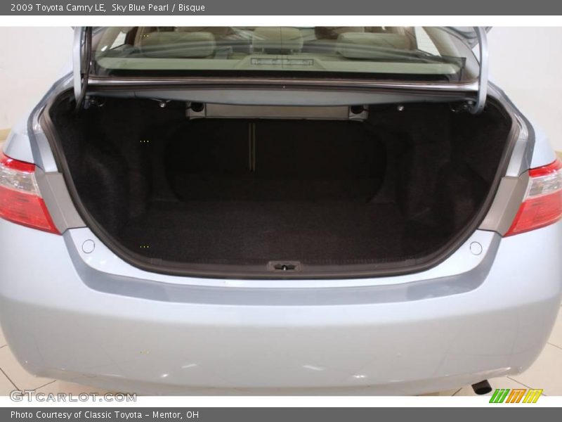 Sky Blue Pearl / Bisque 2009 Toyota Camry LE
