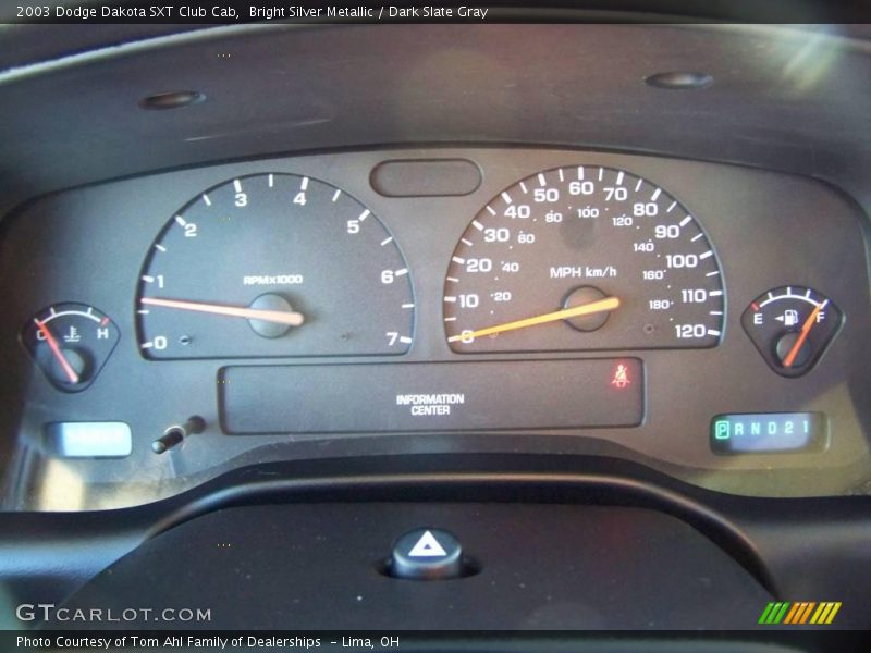 Bright Silver Metallic / Dark Slate Gray 2003 Dodge Dakota SXT Club Cab