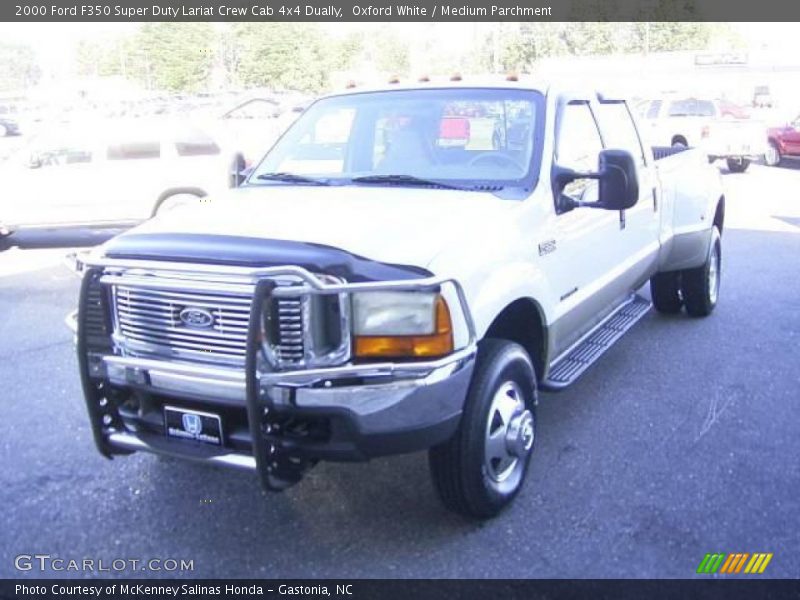 Oxford White / Medium Parchment 2000 Ford F350 Super Duty Lariat Crew Cab 4x4 Dually
