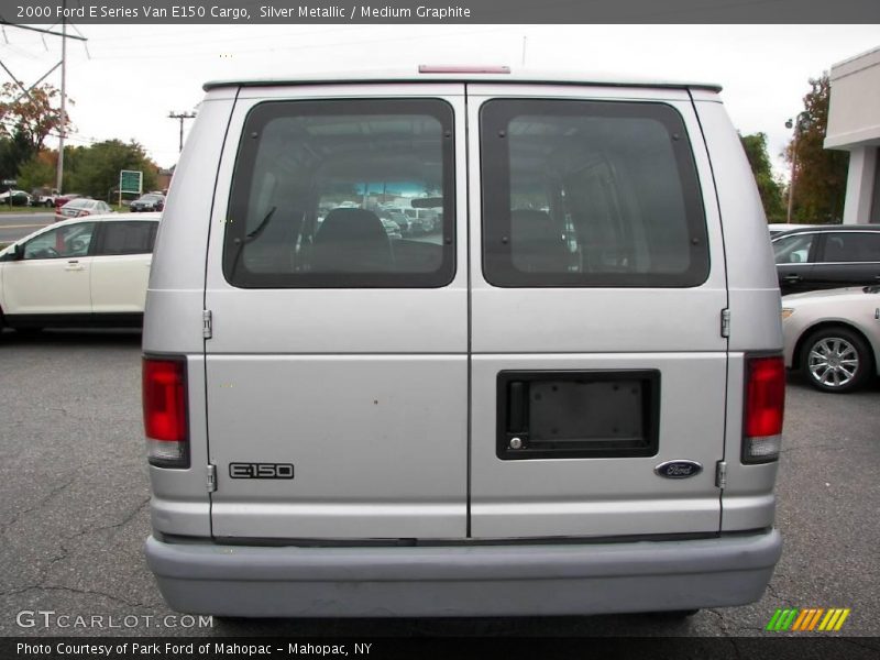 Silver Metallic / Medium Graphite 2000 Ford E Series Van E150 Cargo