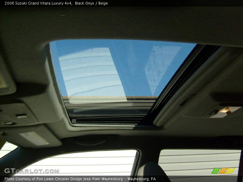 Black Onyx / Beige 2006 Suzuki Grand Vitara Luxury 4x4
