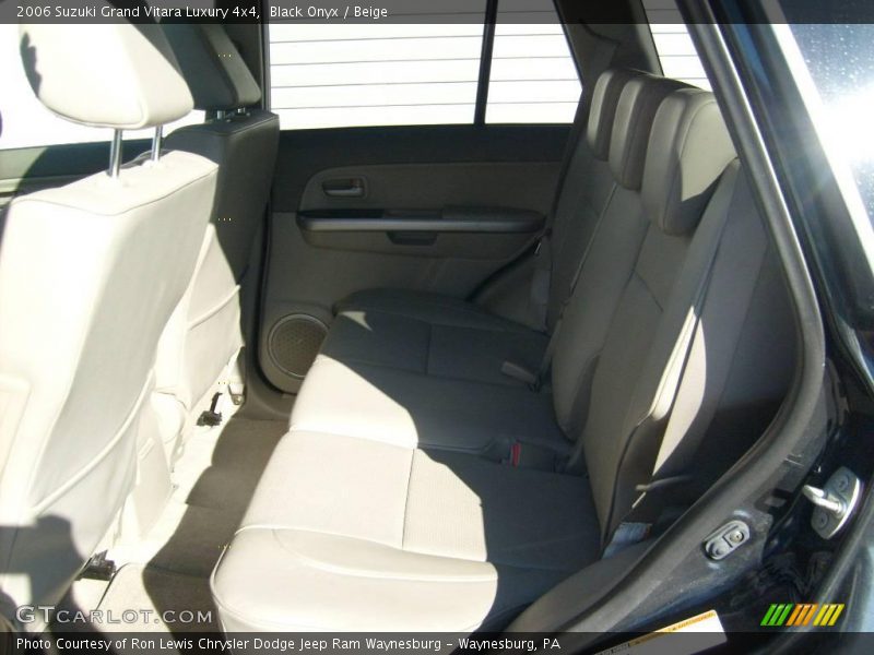 Black Onyx / Beige 2006 Suzuki Grand Vitara Luxury 4x4