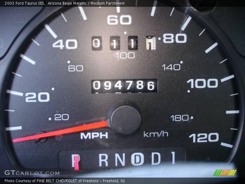 Arizona Beige Metallic / Medium Parchment 2003 Ford Taurus SES