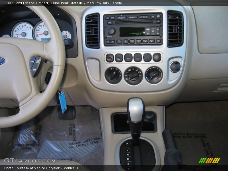 Dune Pearl Metallic / Medium/Dark Pebble 2007 Ford Escape Limited