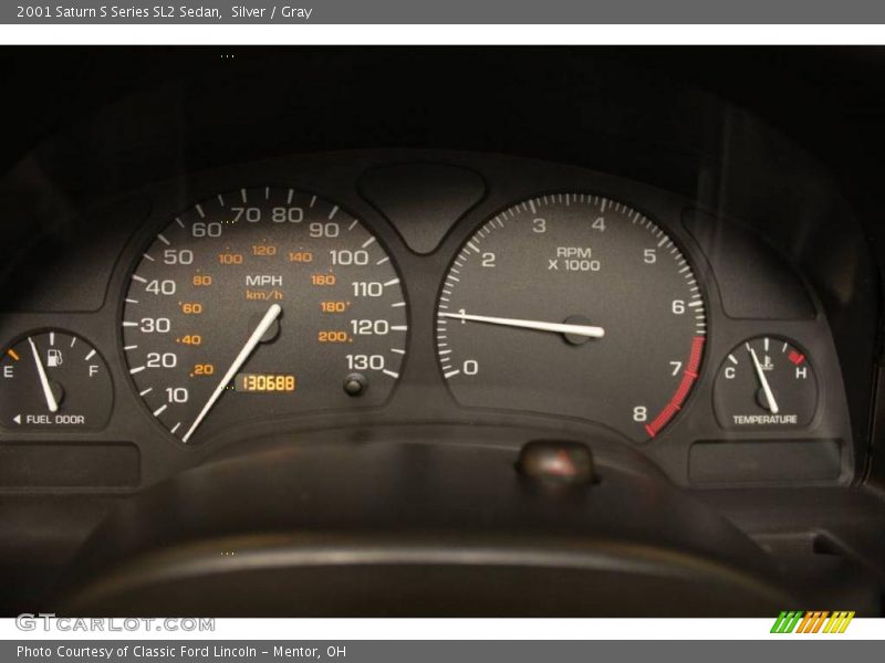 Silver / Gray 2001 Saturn S Series SL2 Sedan