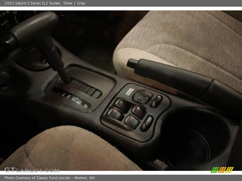 Silver / Gray 2001 Saturn S Series SL2 Sedan