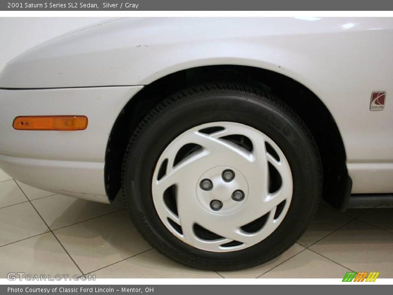 Silver / Gray 2001 Saturn S Series SL2 Sedan