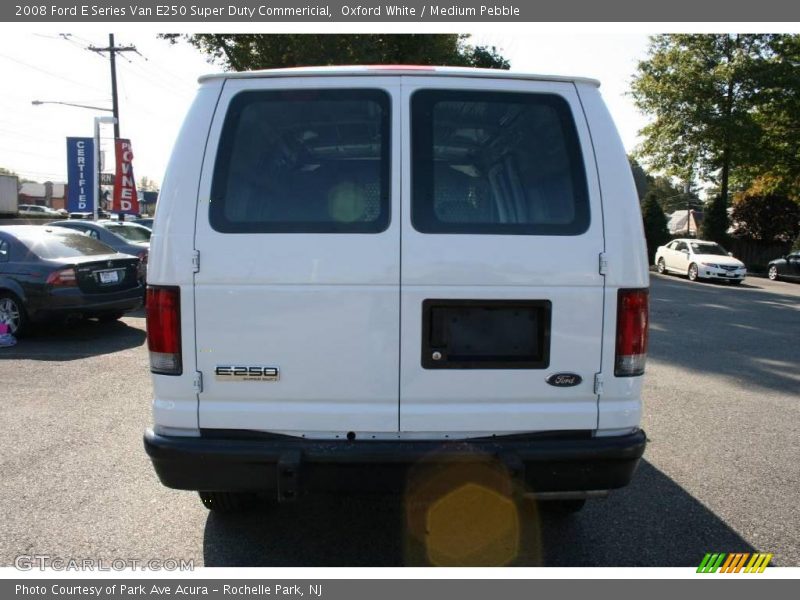 Oxford White / Medium Pebble 2008 Ford E Series Van E250 Super Duty Commericial