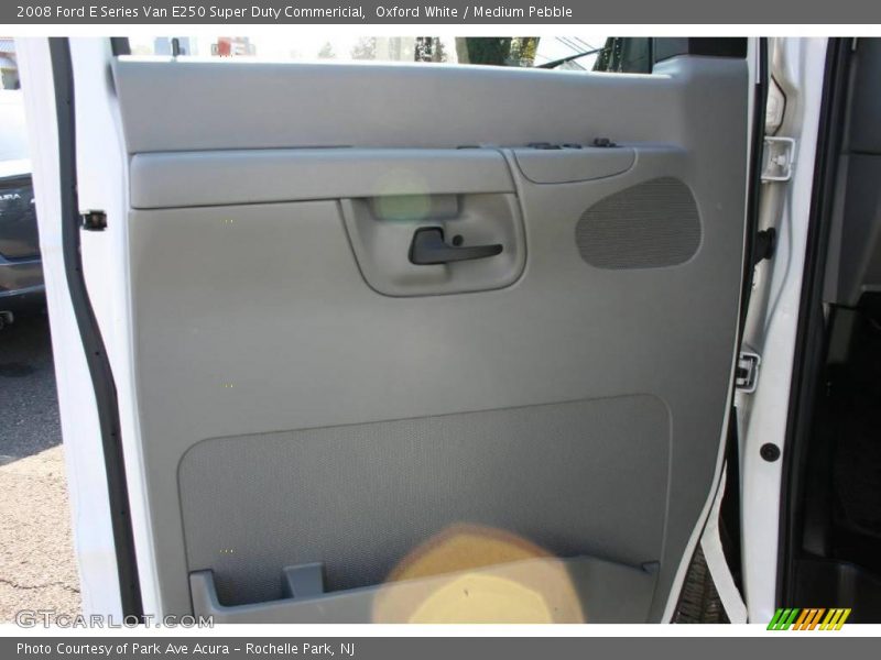 Oxford White / Medium Pebble 2008 Ford E Series Van E250 Super Duty Commericial