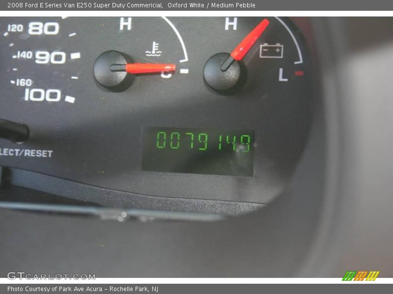 Oxford White / Medium Pebble 2008 Ford E Series Van E250 Super Duty Commericial