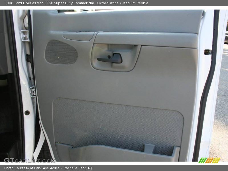 Oxford White / Medium Pebble 2008 Ford E Series Van E250 Super Duty Commericial