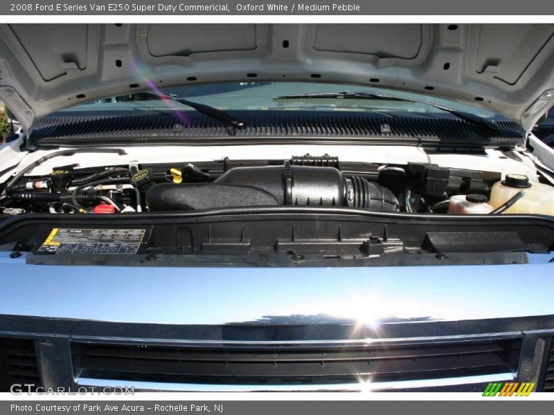 Oxford White / Medium Pebble 2008 Ford E Series Van E250 Super Duty Commericial
