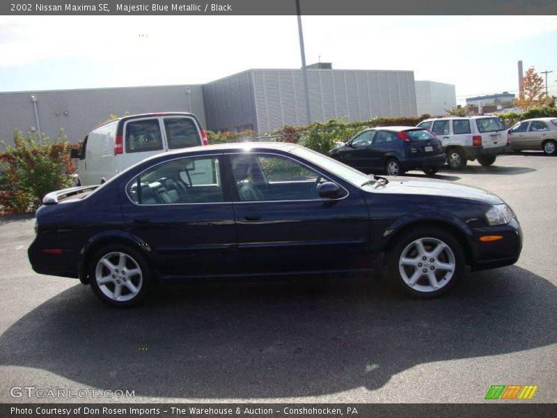 Majestic Blue Metallic / Black 2002 Nissan Maxima SE