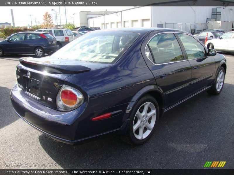 Majestic Blue Metallic / Black 2002 Nissan Maxima SE