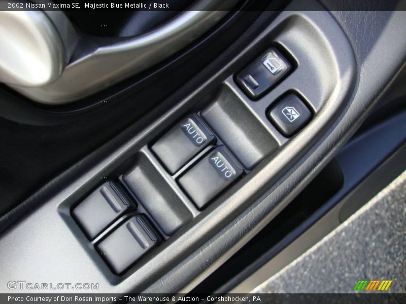Majestic Blue Metallic / Black 2002 Nissan Maxima SE