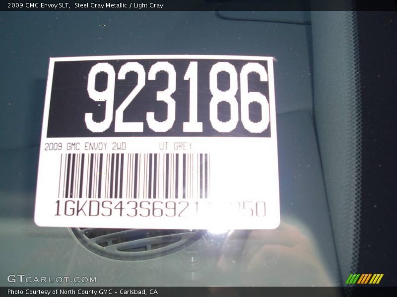 Steel Gray Metallic / Light Gray 2009 GMC Envoy SLT