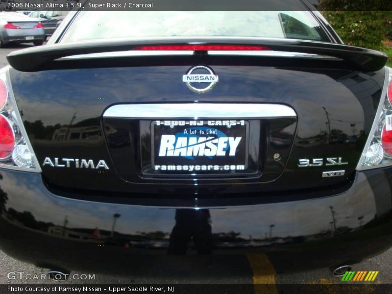 Super Black / Charcoal 2006 Nissan Altima 3.5 SL
