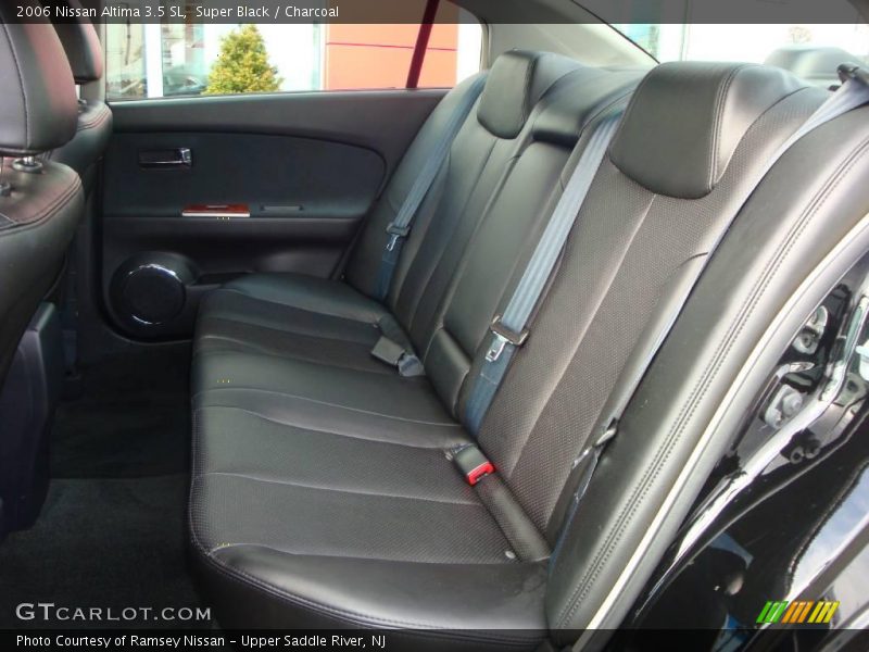 Super Black / Charcoal 2006 Nissan Altima 3.5 SL