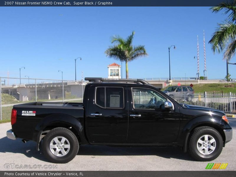 Super Black / Graphite 2007 Nissan Frontier NISMO Crew Cab