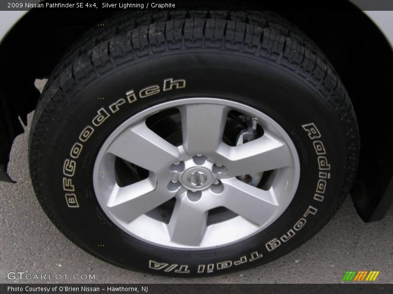Silver Lightning / Graphite 2009 Nissan Pathfinder SE 4x4